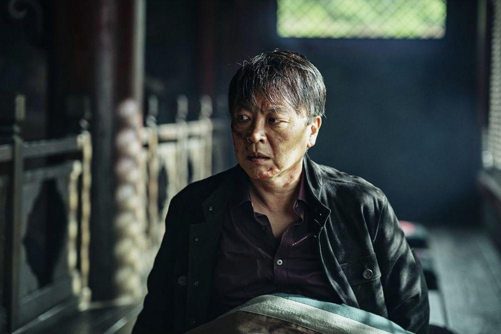 cuplikan Kim Eui Sung di film Alienoid: Return to the Future (instagram.com/cjenmmovie)