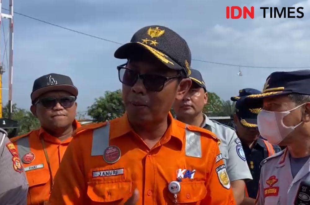 Executive Vice President KAI Divisi Regional IV Tanjungkarang Januri. (IDN Times/Rohmah Mustaurida)