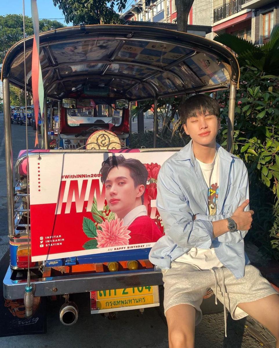 Outfit short pants ala Sarin Ronnakiat (instagram.com/inpitar)