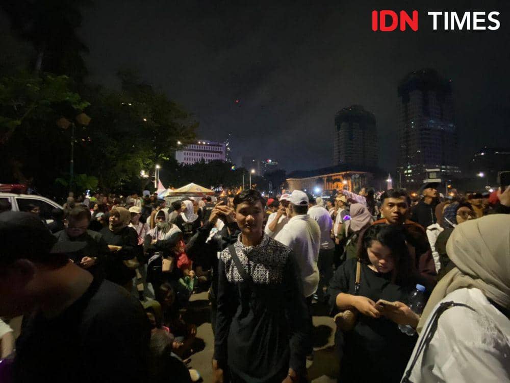 Rayakan Tahun Baru di Monas, Kru Kapal: Ramai, Biasa Cuma Lihat Ombak