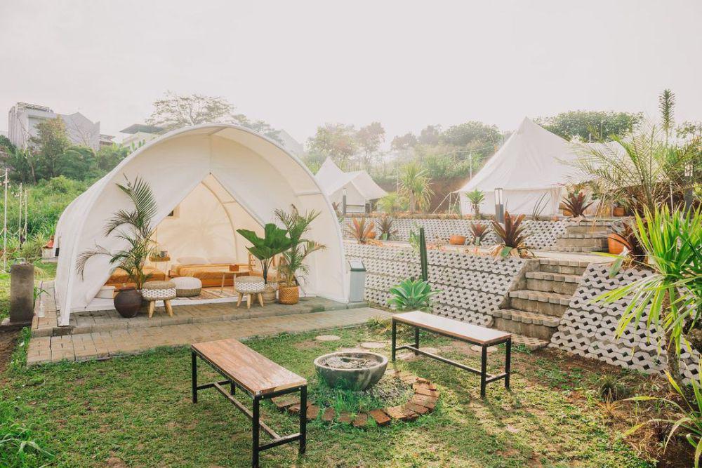10 Rekomendasi Glamping di Bandung yang Cocok untuk Keluarga