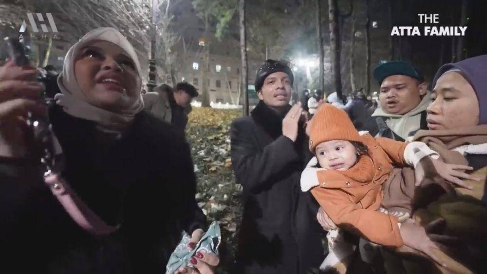 potret Atta dan Aurel merayakan tahun baru di Korea (youtube.com/attahalilintar)