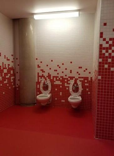potret fasilitas aneh sebuah kampus (reddit.com/user/eliotbw)