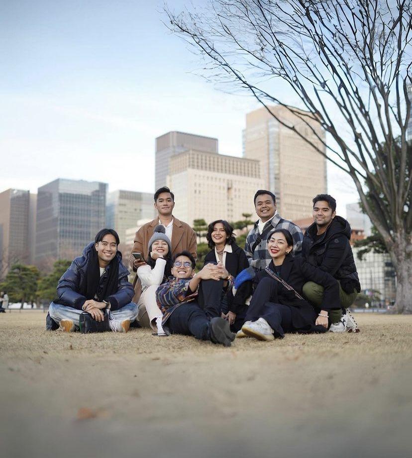 potret liburan tahun baru Vidi Aldiano dan Sheila Dara ke Jepang (instagram.com/vidialdiano)