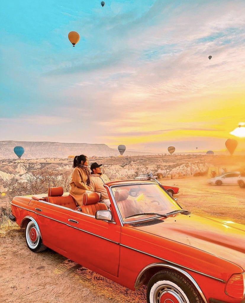 potret Via Vallen dan suami di Cappadocia (Instagram.com/viavallen)