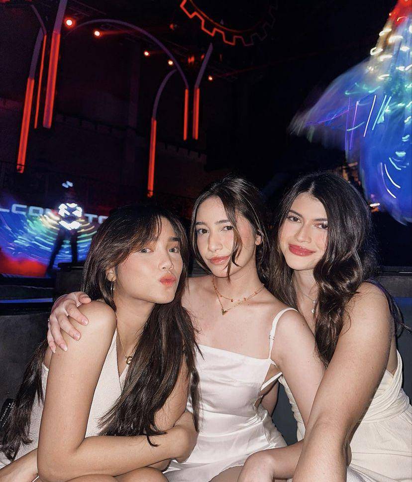 potret Fuji rayakan tahun baru di Bali (instagram.com/fuji_an)