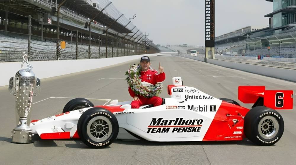 Gil de Ferran saat menjuarai Indianapolis 500 pada 2003. (twitter.com/IndyCar)
