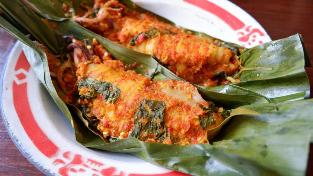 Resep brengkes seafood (youtube.com/Resep Dapur Vita)