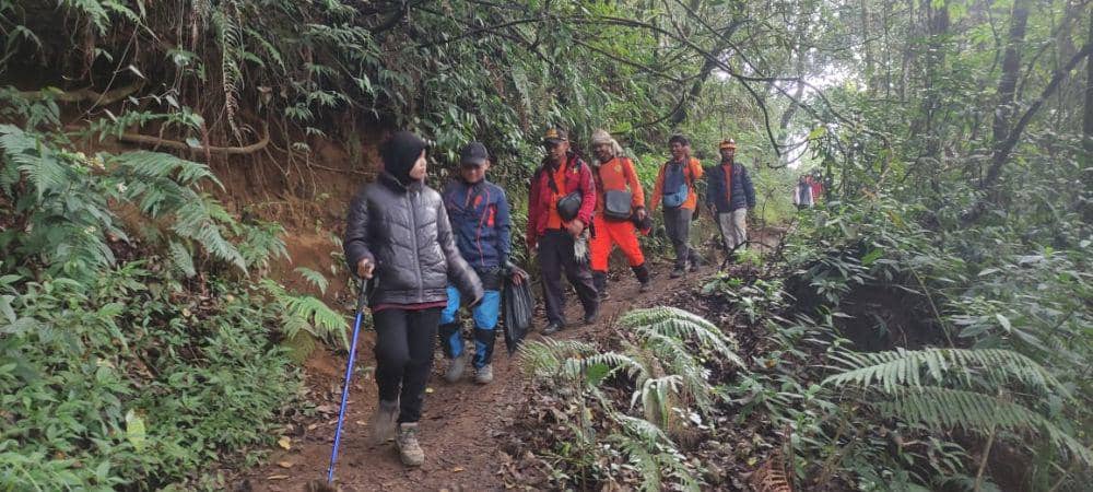 Nekat Rayakan Tahun Baru di Gunung Lawu, Desita dan Ria Kena Hipotermia