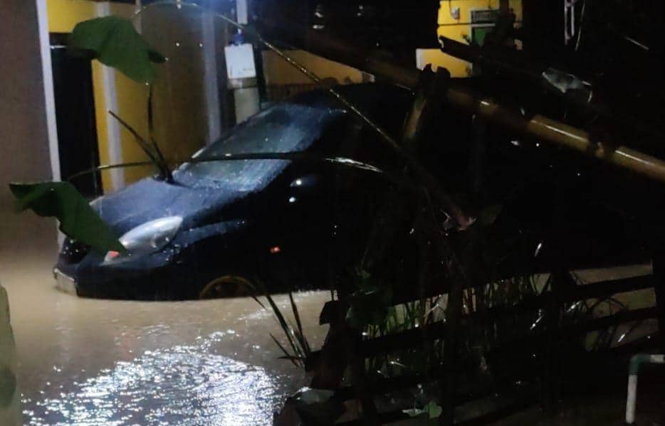 Banjir di Malam Pergantian Tahun Rendam Ratusan Rumah di Lahat
