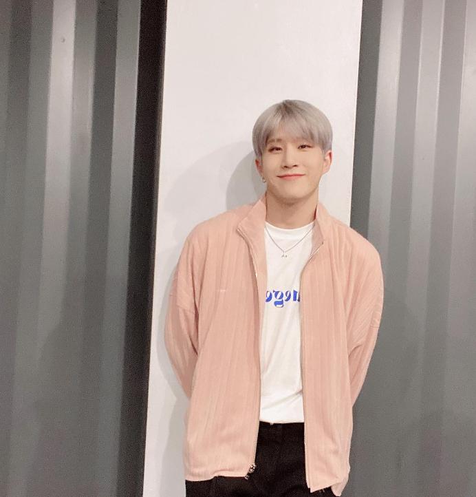 potret Jinjin ASTRO (instagram.com/ast_jinjin)