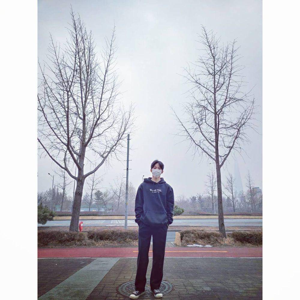 Dowoon DAY6 (instagram.com/d.ddablue)