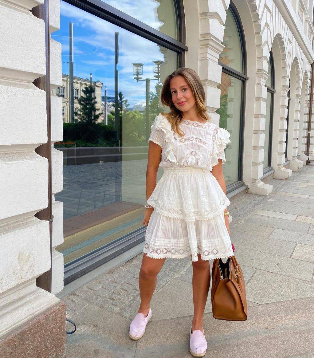 Madeleine Malmberg (instagram.com/madeleine.anna.malmberg)