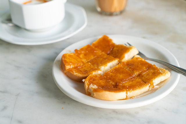Serba-serbi Selai Kaya, Pelengkap Roti Bakar Khas Kopitiam