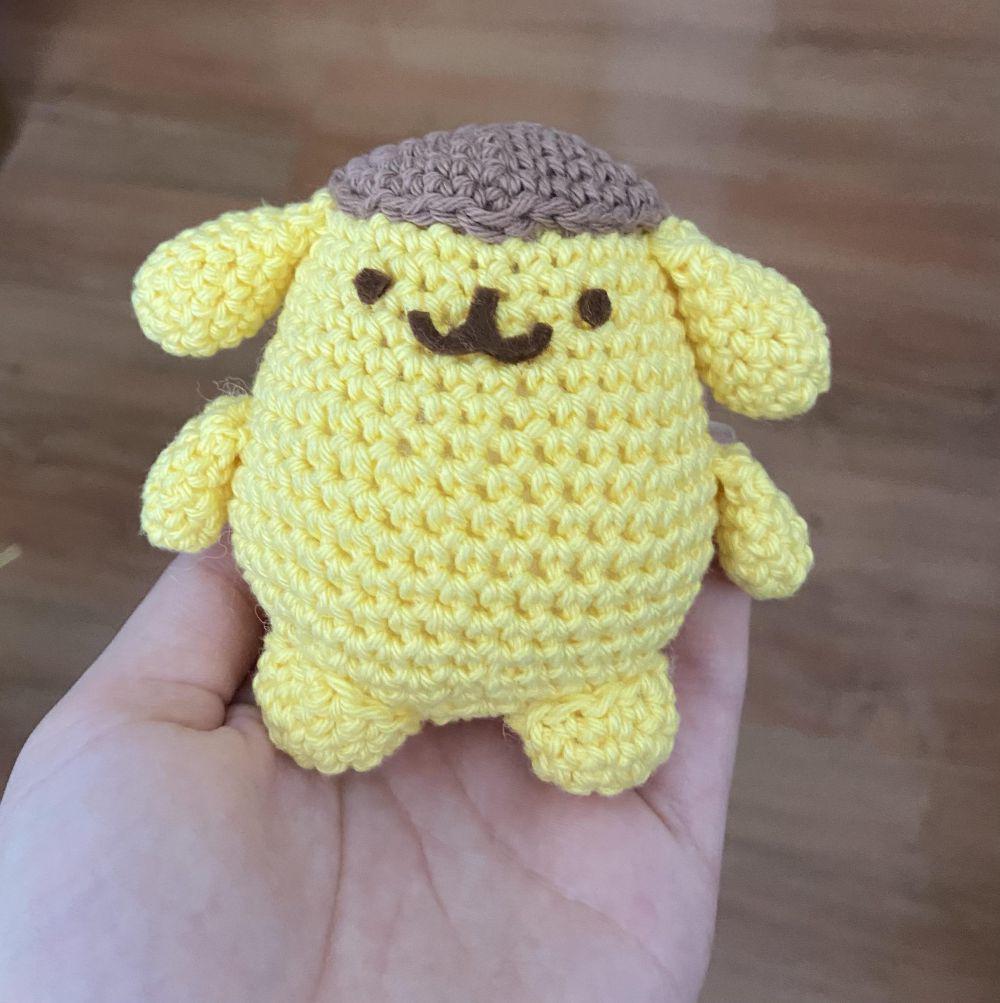 potret rajutan tangan bertema Pompompurin (reddit.com/user/marteezz)