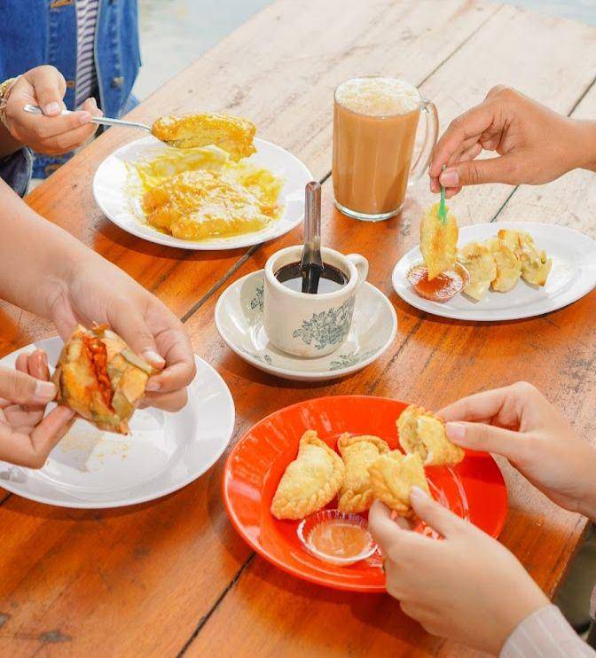 Kopitiam Sinar Sambas (gmaps.com/kopitiamsinarsambas)