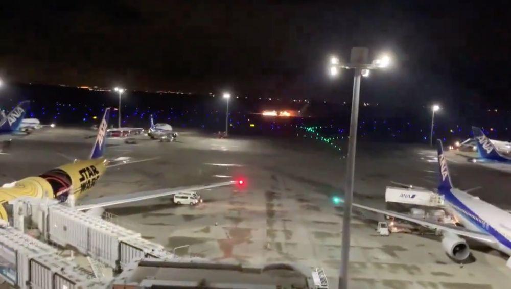 Japan Airlines Tabrakan dengan Pesawat Penjaga Pantai, 5 Orang Tewas