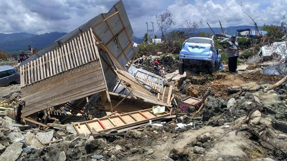 potret dampak gempa di Sulawesi, Indonesia pada 2011 (commons.wikimedia.org/Devina Andiviaty)