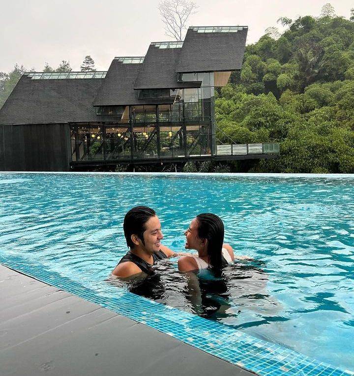 Momen Malam Tahun Baruan Shenina Cinnamon dan Angga Yunanda (Instagram.com/angga)