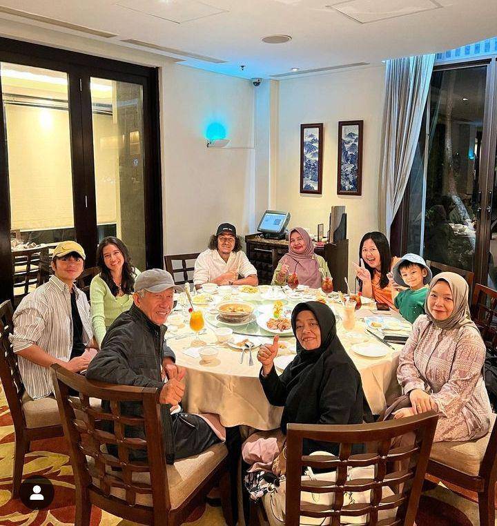 Momen Malam Tahun Baruan Shenina Cinnamon dan Angga Yunanda (Instagram.com/angga)
