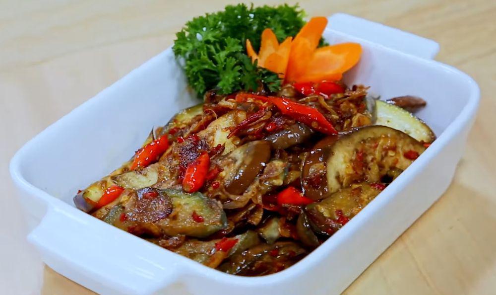 Resep Tumis Terong Bumbu Pedas untuk Makan Malam Hari Ini