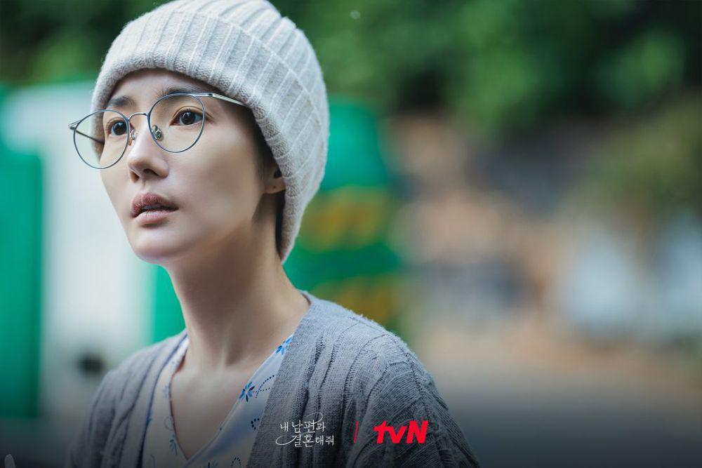 Kang Ji Won (Park Min Young) di drakor Marry My Husband (instagram.com/tvn_drama)