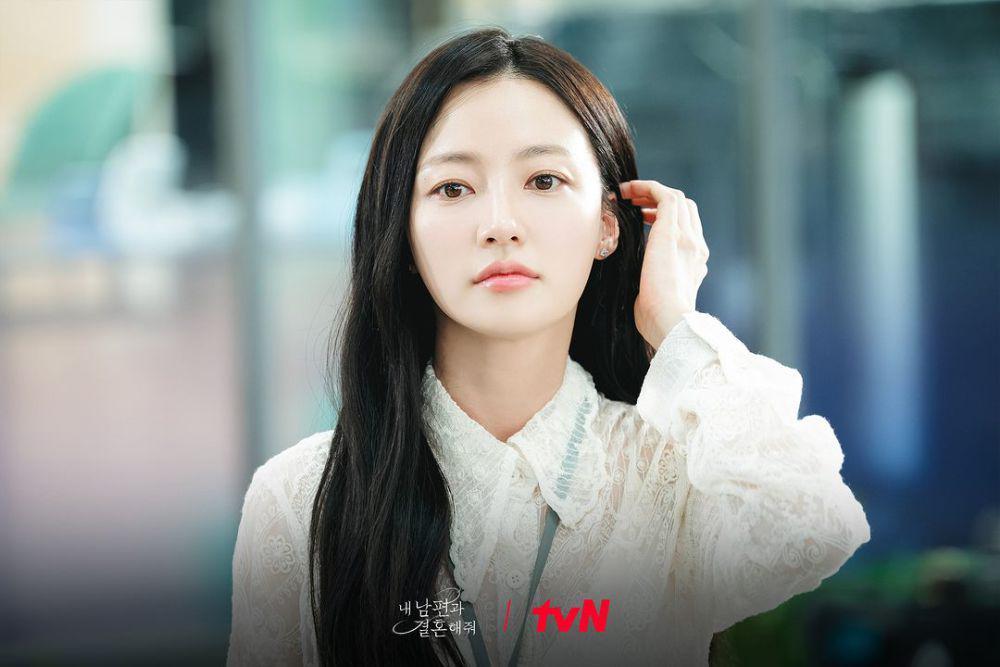 Cuplikan drama Marry My Husband (dok. tvN/Marry My Husband)