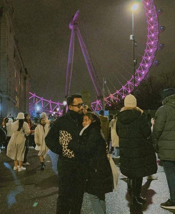Gaya tahun baruan Kiky Saputri (instagram.com/kikysaputrii)