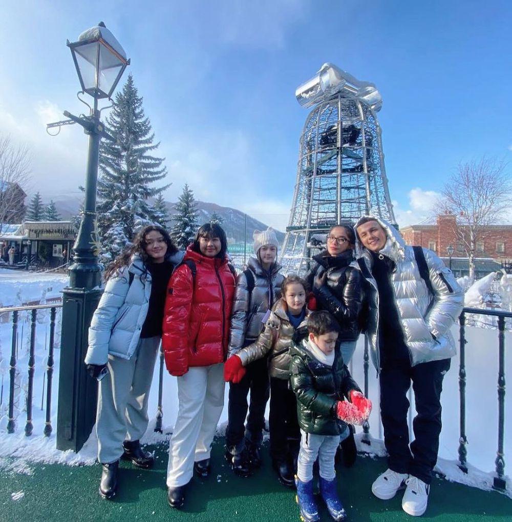 potret keluarga Andhika Pratama (instagram.com/ussypratama)