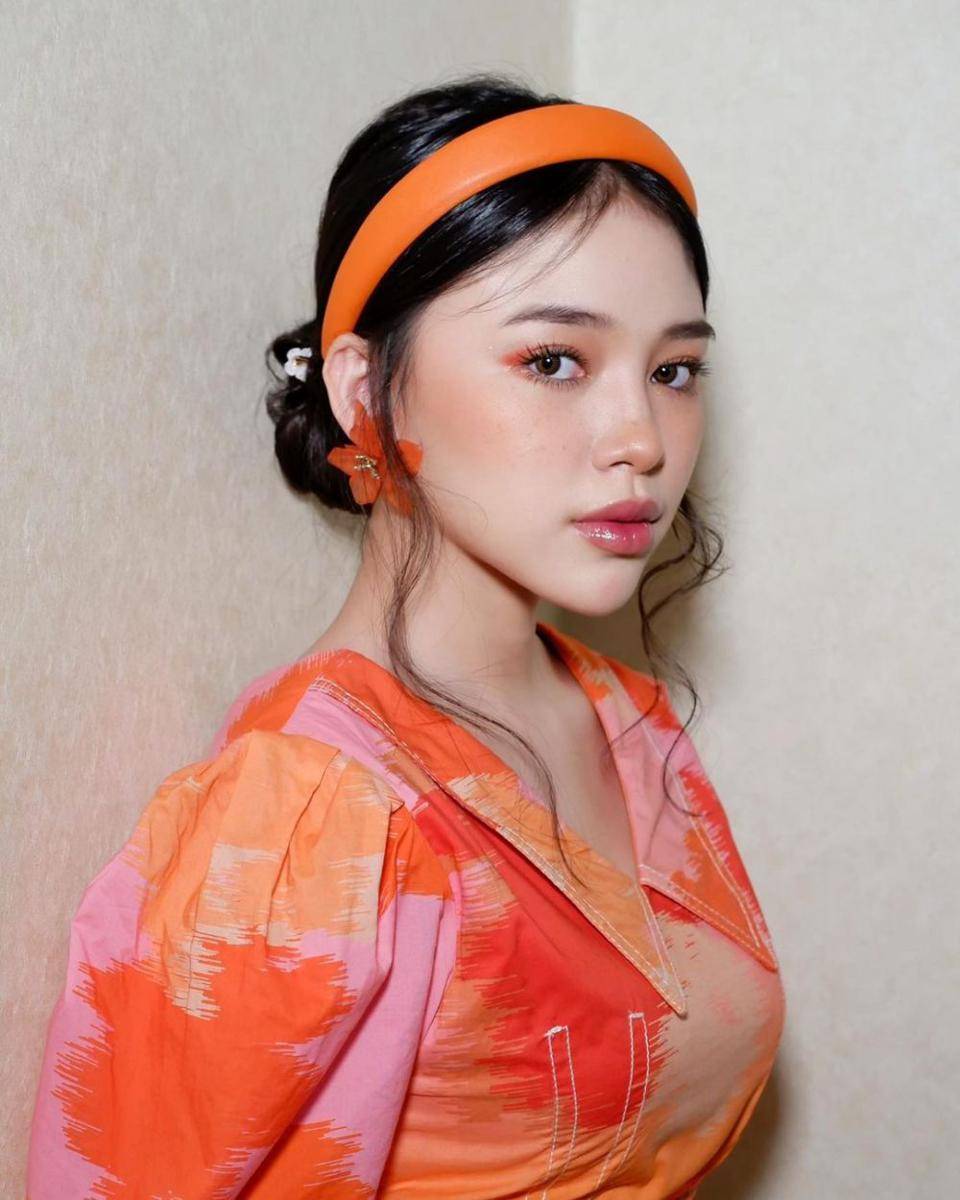 Anneth Delliecia (instagram.com/anneth.dlc)