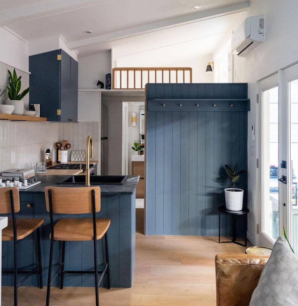 Dapur open space. (instagram.com/handcraftedmovement)