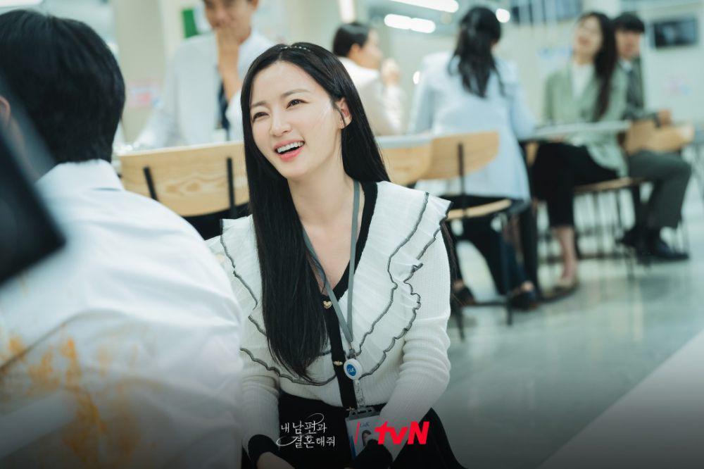 cuplikan drama Marry My Husband (dok.tvN/Marry My Husband)