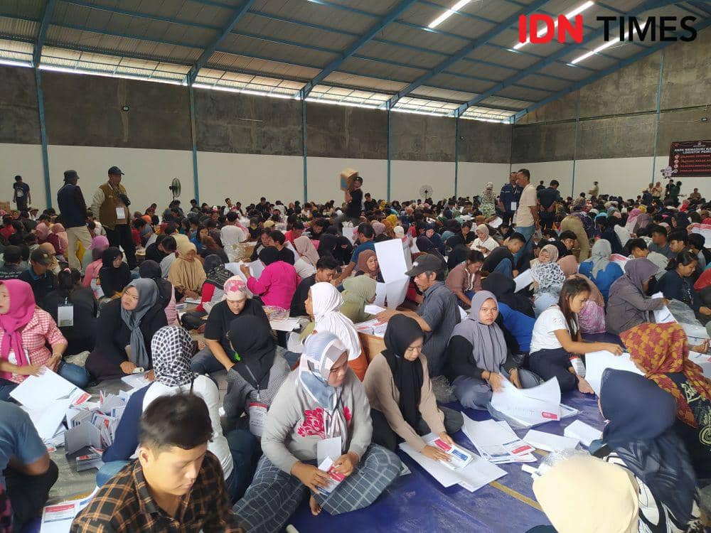 Ribuan Surat Suara Pemilu 2024 di KBB Rusak