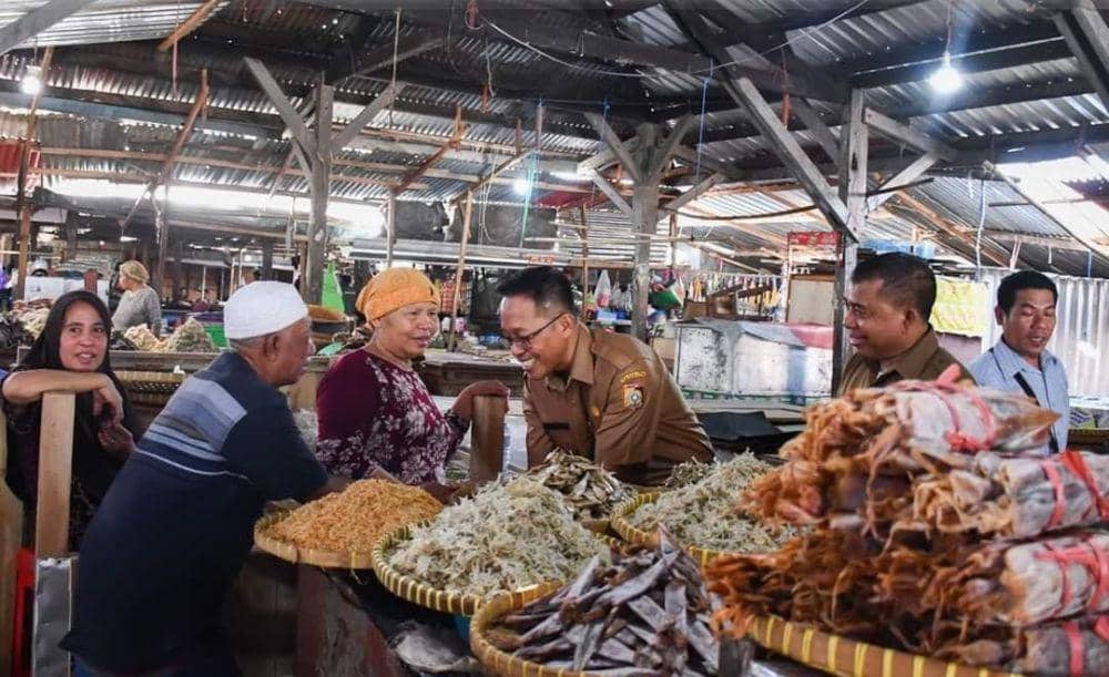 Pemkab akan Rombak Total Seluruh Kepala Pasar di Lotim