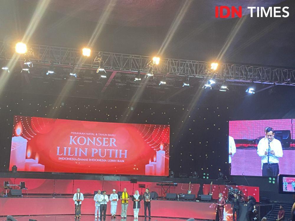 Cawapres nomor urut 3, Mahfud MD di Konser Lilin Putih, Jakarta, Rabu (3/1/2024). (IDN Times/Vadhia Lidyana)