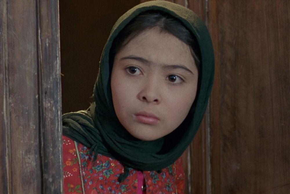 6 Film Romantis yang Isyaratkan Cinta Tak Harus Memiliki
