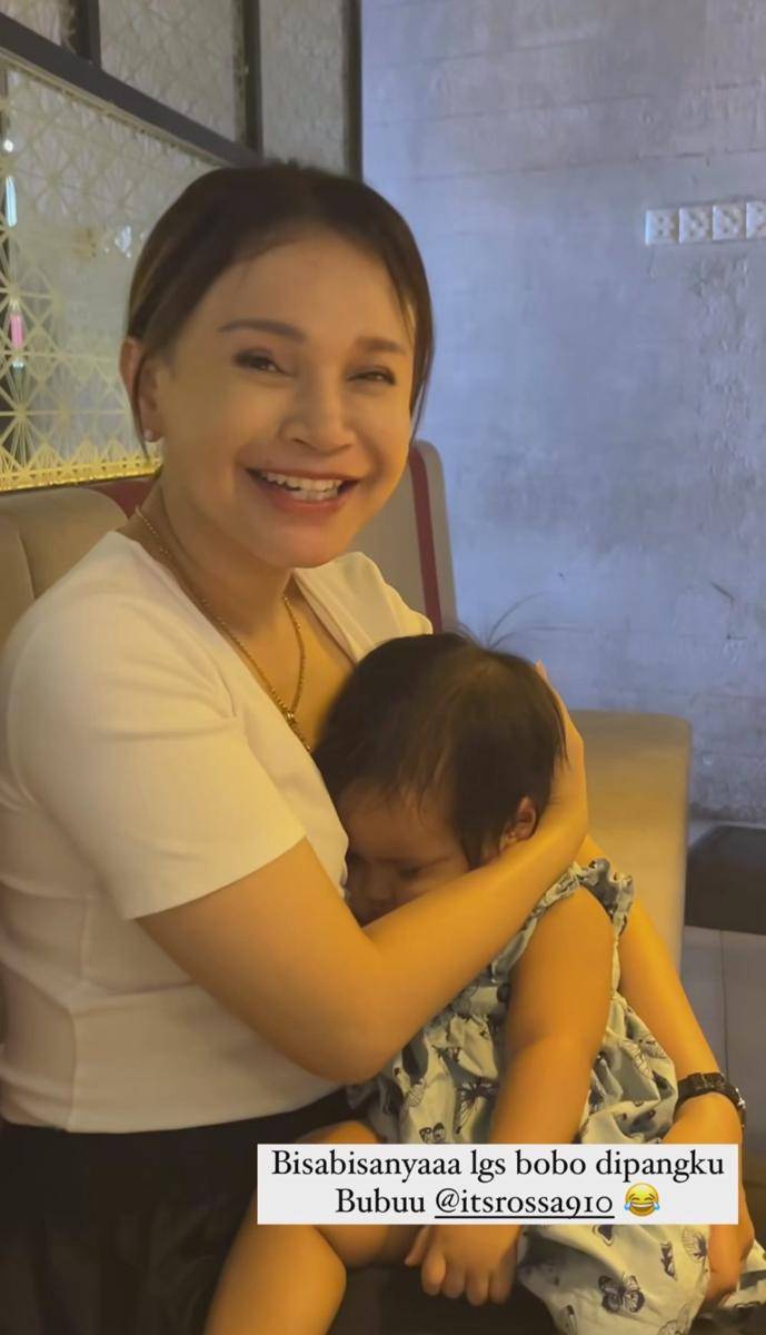 momen Rossa bertemu anak Tasya Kamila (instagram.com/tasyakamila)