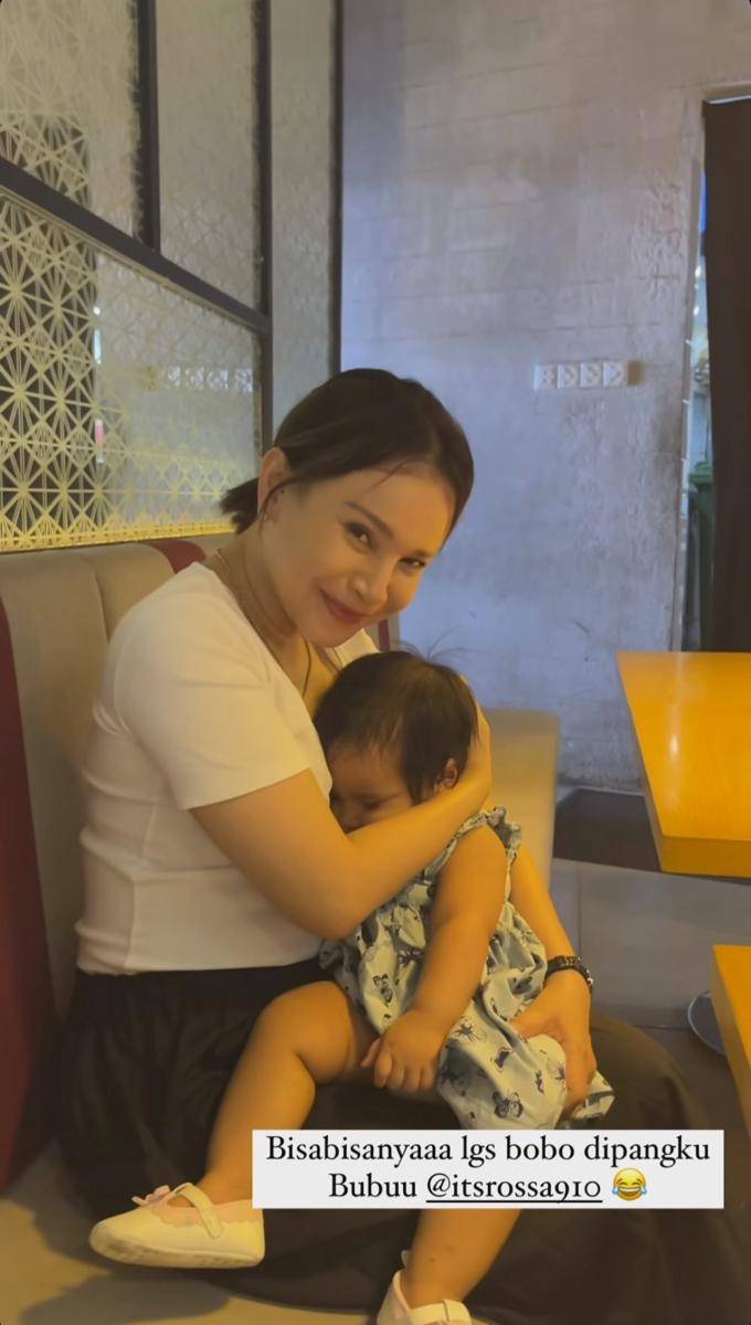 momen Rossa bertemu anak Tasya Kamila (instagram.com/tasyakamila)
