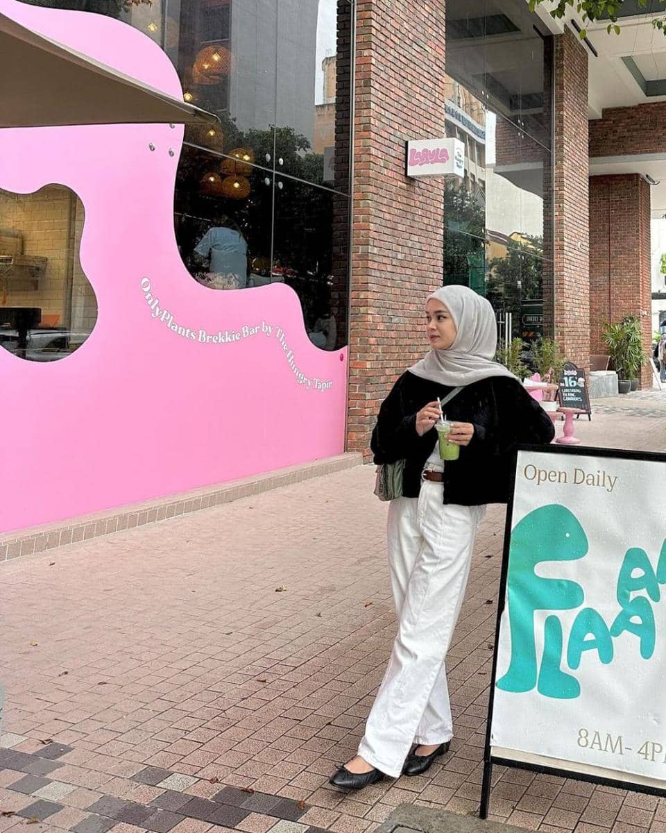 Yure Zalina (instagram.com/yurezalina)