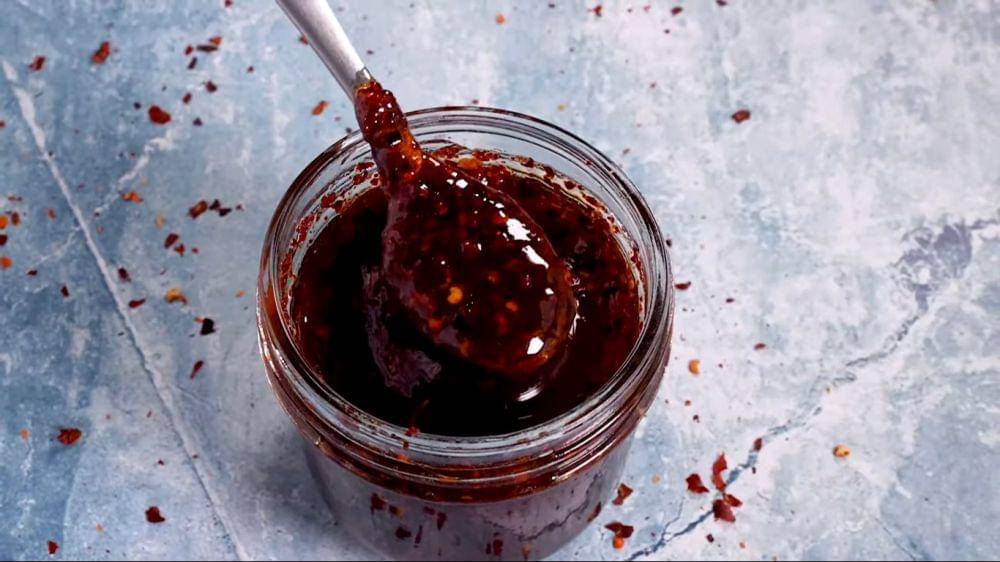 saus spicy honey (YouTube.com/Chili Pepper Madness)