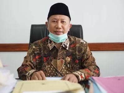 Kepala BPKAD Lotim, H. Hasni (IDN Times / Ruhaili)