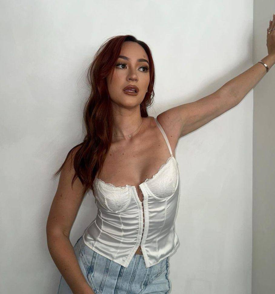 Alisha Marie (instagram.com/alisha)