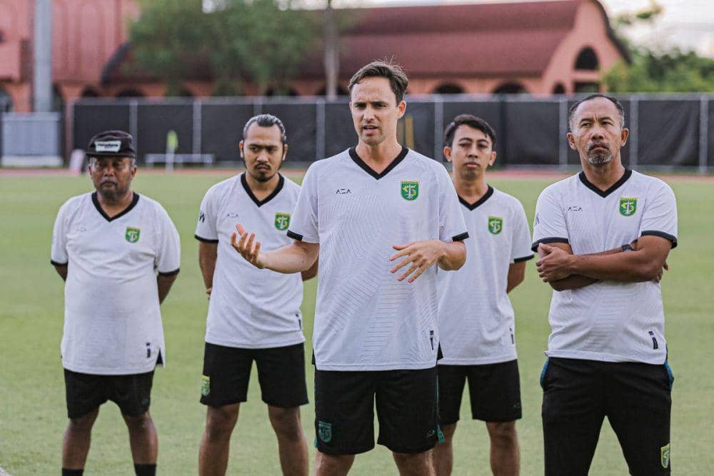 Pelatih kepala baru Persebaya, Paul Munster (www.persebaya.id/)