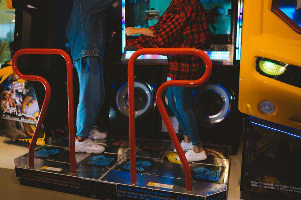 Ilustrasi bermain Dance Pump It Up (pexels.com/Anastasia Shuraeva)