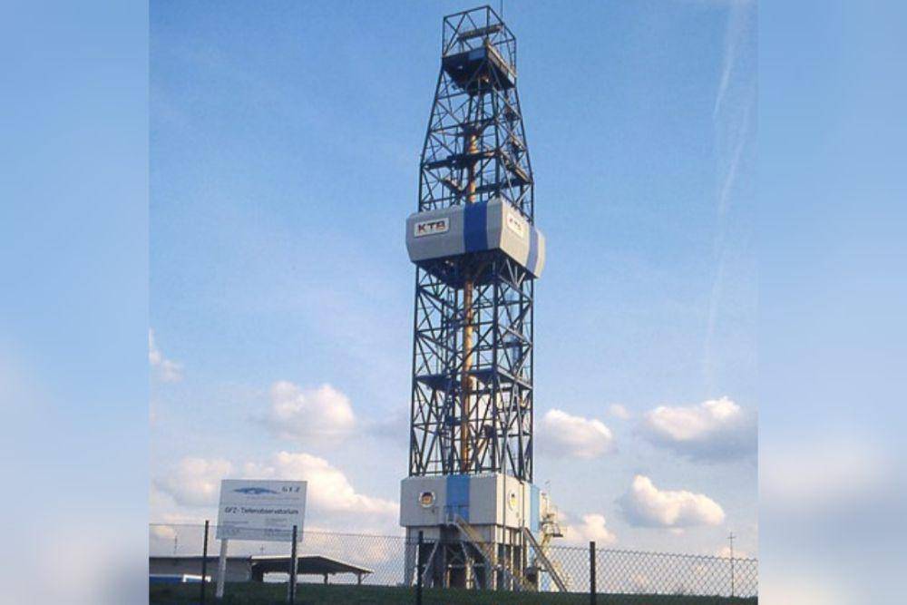 anjungan pengeboran KTB di Jerman (commons.wikimedia.org/Christian Lipp)