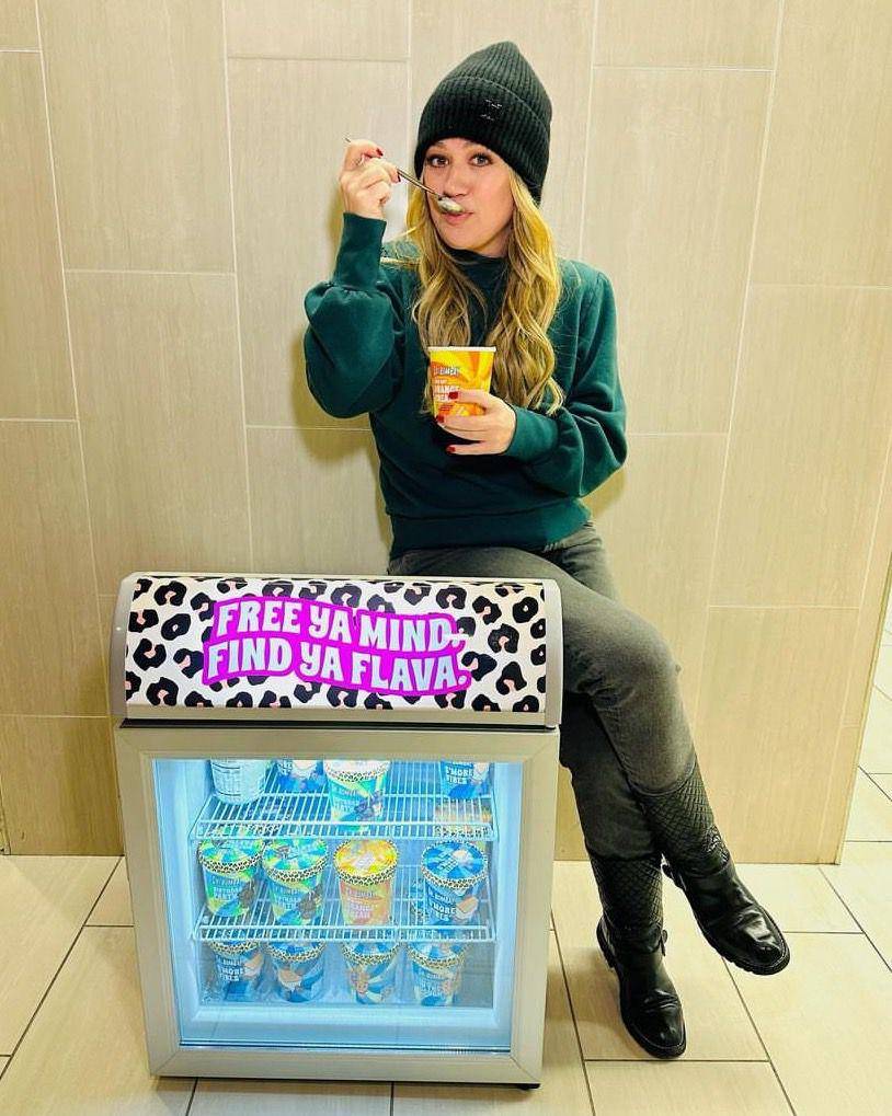 potret Kelly Clarkson berhasil turunkan berat badan (instagram.com/kellyclarkson)