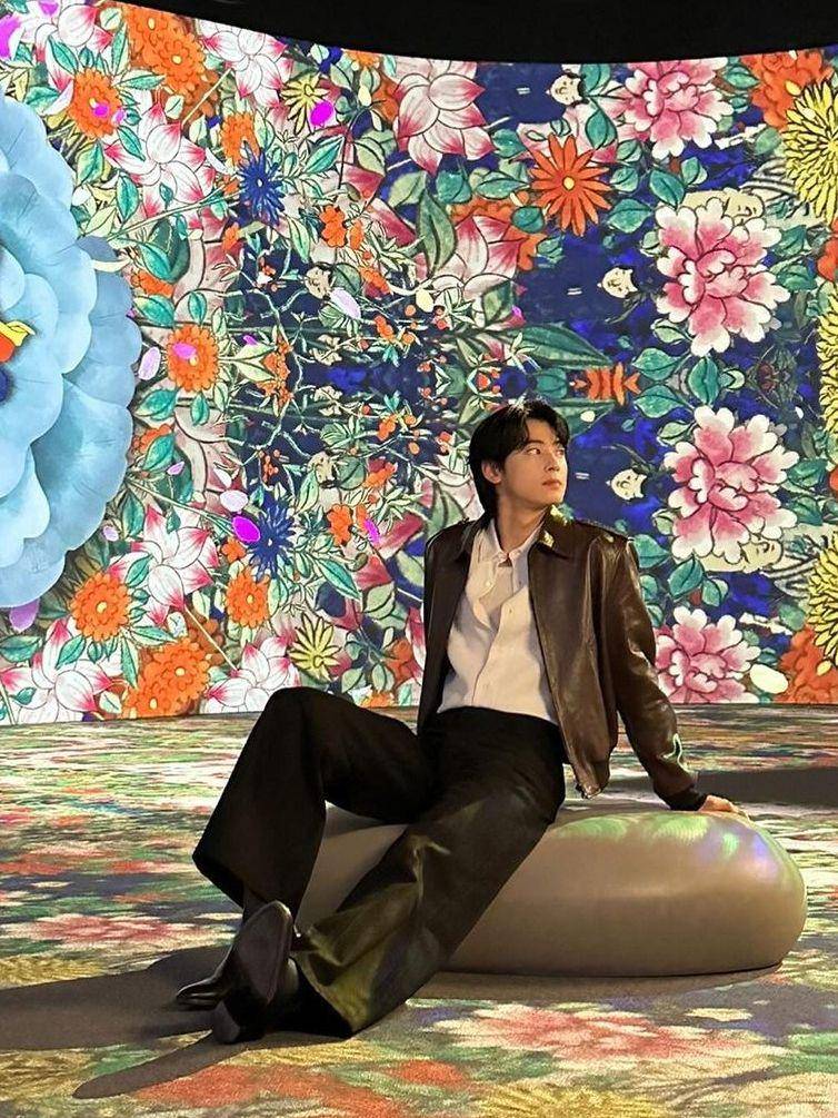 potret Cha Eun Woo (instagram.com/eunwo.o_c)