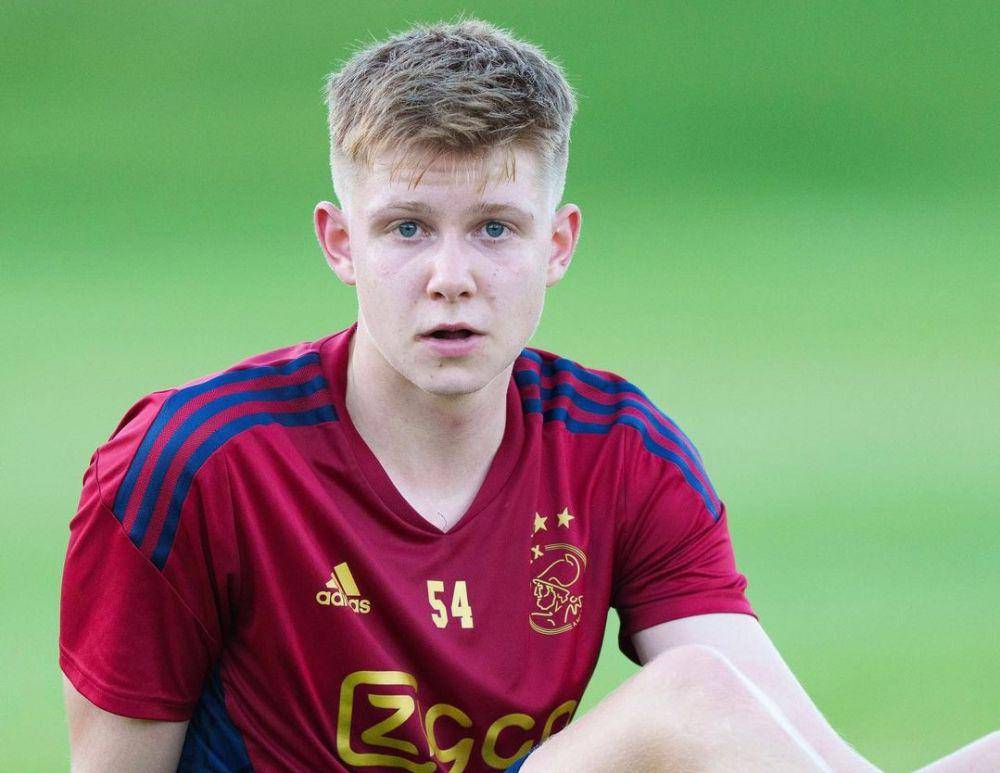Kristian Hlynsson ketika menjalani sesi latihan bersama Ajax Amsterdam. (instagram.com/afcajax)