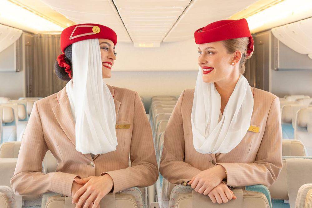 Pramugari Emirates (instagram.com/emirates)