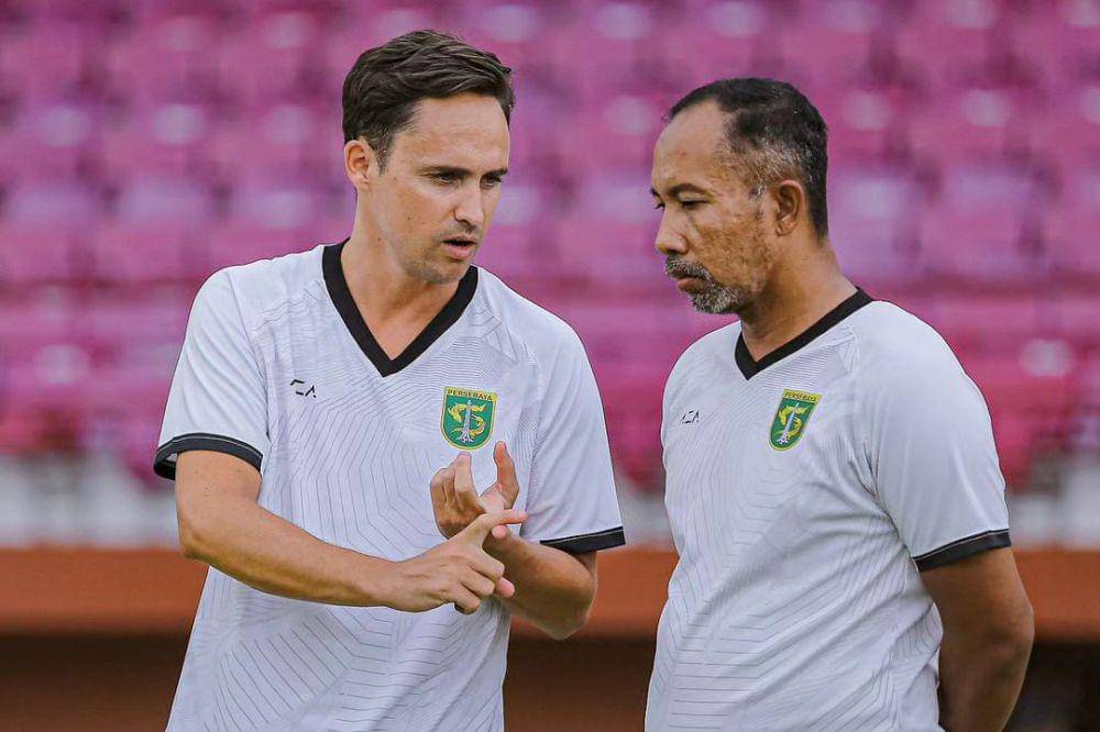 Paul Munster dan Uston Nawawi (instagram.com/officialpersebaya)